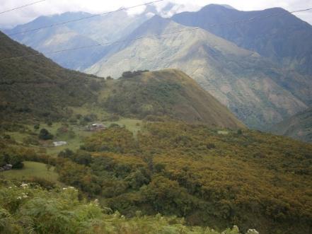 Finca La
Ciénaga, vereda Santa Águeda. La laguna a la izquierda